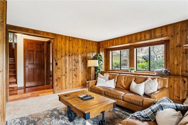 892 Nadelhorn Drive, Lake Arrowhead, CA 92352