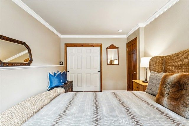 892 Nadelhorn Drive, Lake Arrowhead, CA 92352