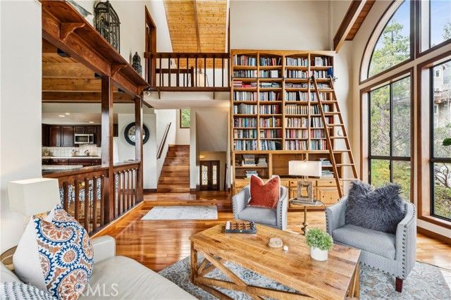 892 Nadelhorn Drive, Lake Arrowhead, CA 92352