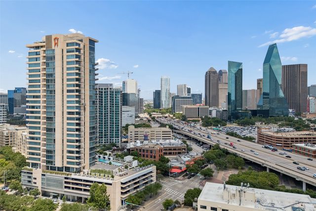 2200 Victory Avenue 502, Dallas, TX 75219