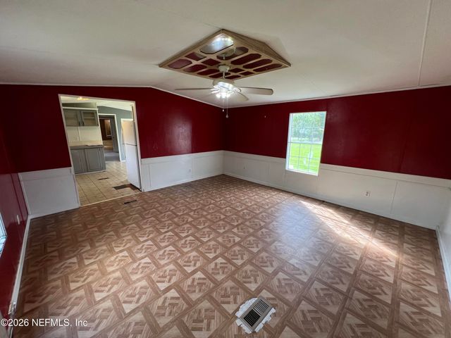 387 PARKRIDGE Avenue, Orange Park, FL 32065