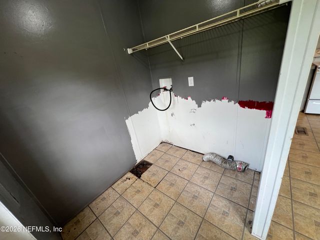 387 PARKRIDGE Avenue, Orange Park, FL 32065