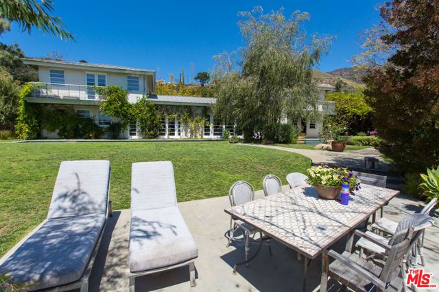 3220 Tahoe Place, Los Angeles, CA 90068