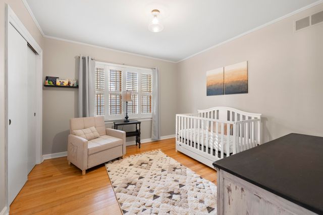 371 N MENDENHALL RD, Memphis, TN 38117