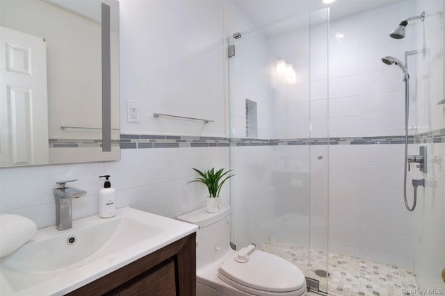 110 Valleyview Road, Irvington, NY 10533