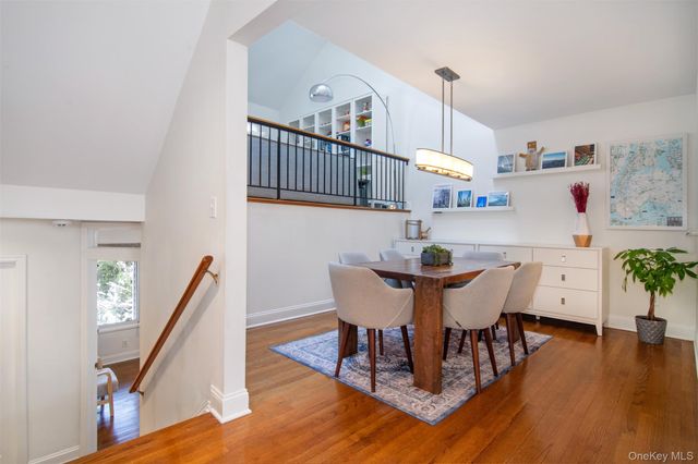 110 Valleyview Road, Irvington, NY 10533