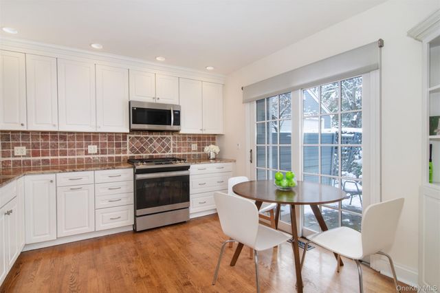 110 Valleyview Road, Irvington, NY 10533