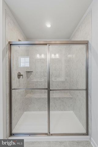 225 CARACAS BLVD, Martinsburg, WV 25403