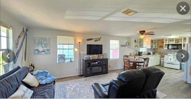 1546 Fm-2031, Matagorda, TX 77414