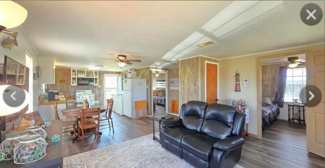 1546 Fm-2031, Matagorda, TX 77414