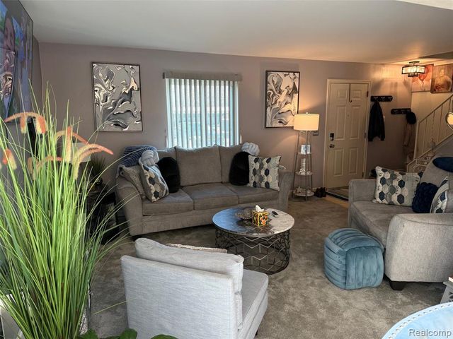 24116 Quad Park Lane 4, Clinton Township, MI 48035