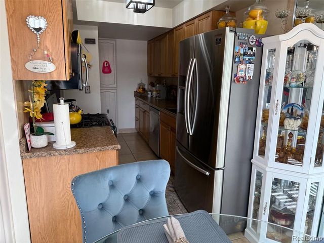 24116 Quad Park Lane 4, Clinton Township, MI 48035