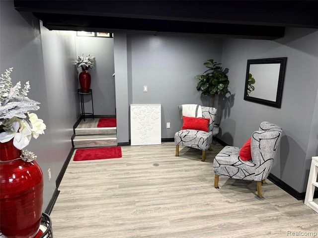 24116 Quad Park Lane 4, Clinton Township, MI 48035