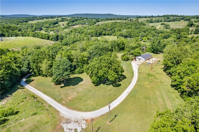 13688 S Highway 45, Lincoln, AR 72744