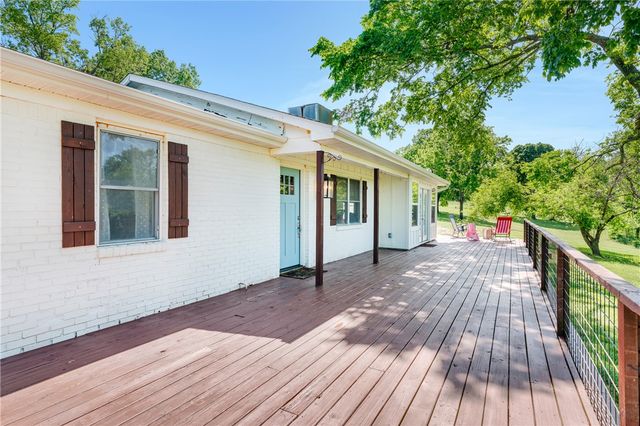13688 S Highway 45, Lincoln, AR 72744