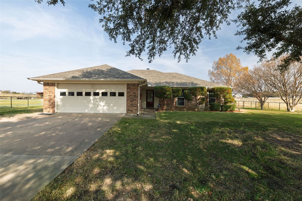 104 Old Rock Road, Aledo, TX 76008