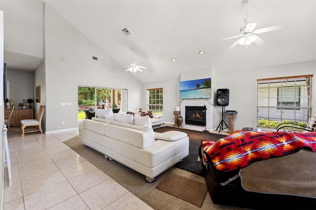 12932 LAKESHORE DRIVE, Clermont, FL 34711