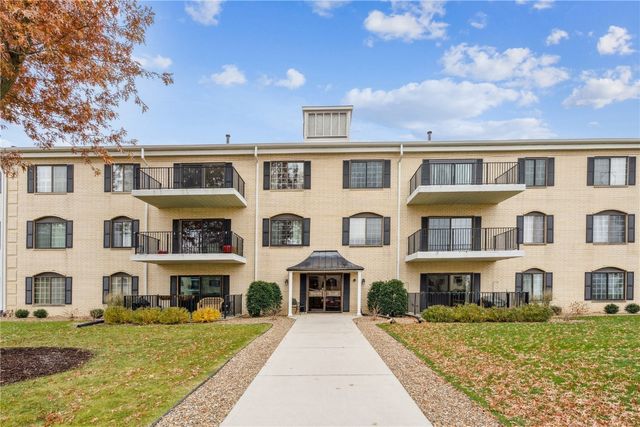 100 Thompson Dr SE 116, Cedar Rapids, IA 52403