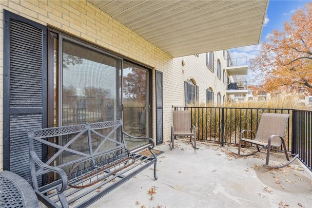 100 Thompson Dr SE 116, Cedar Rapids, IA 52403