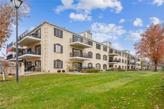 100 Thompson Dr SE 116, Cedar Rapids, IA 52403