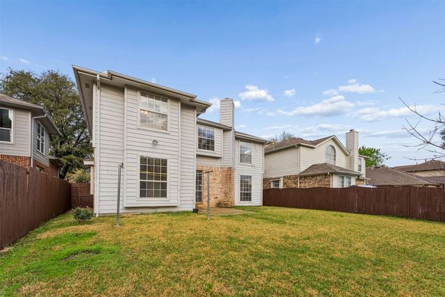 2124 Newport Drive, Flower Mound, TX 75028