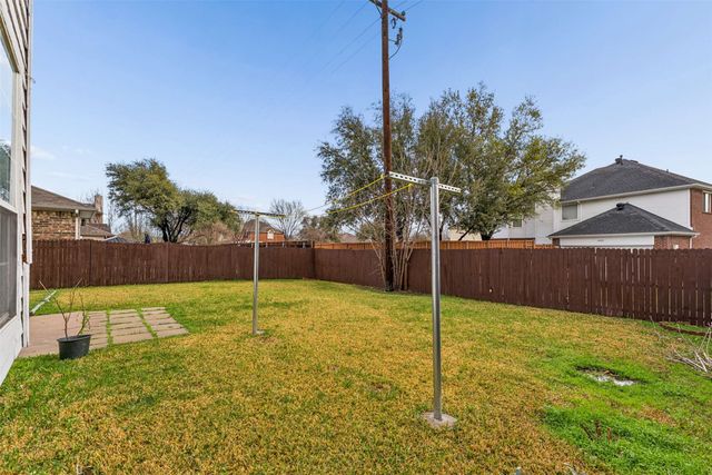 2124 Newport Drive, Flower Mound, TX 75028