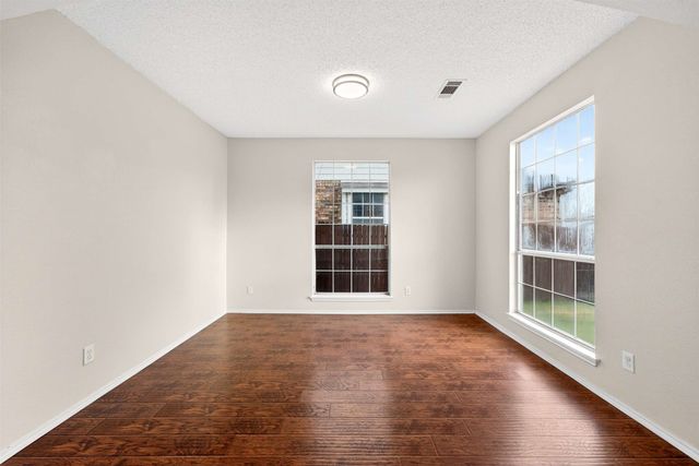 2124 Newport Drive, Flower Mound, TX 75028