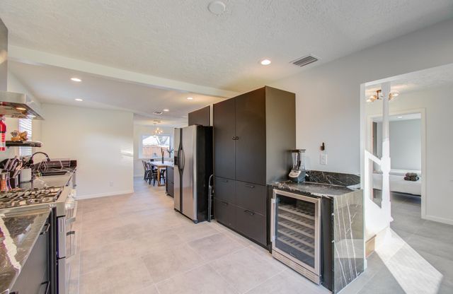 9614 Springmont Drive, Houston, TX 77080