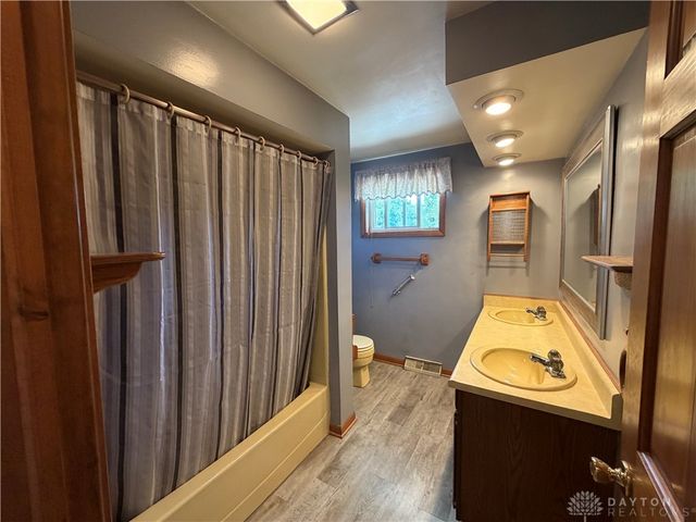 349 Grange Hall Road, Beavercreek, OH 45430