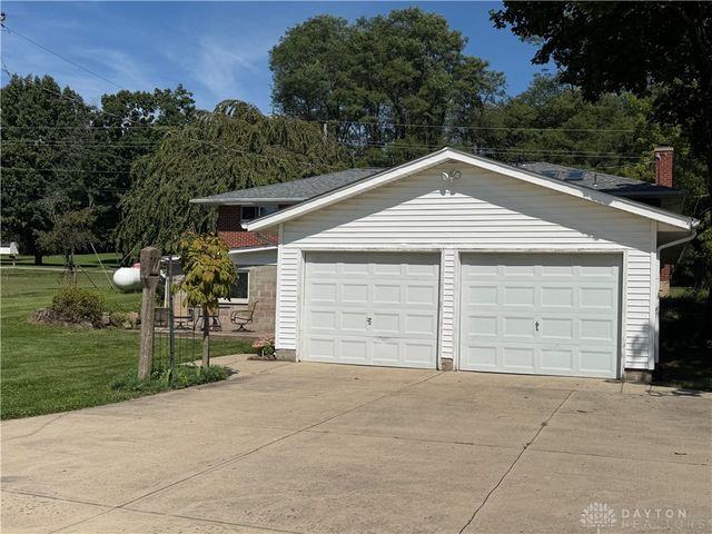 349 Grange Hall Road, Beavercreek, OH 45430