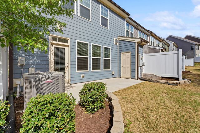 624 Newlyn Drive, Raleigh, NC 27606