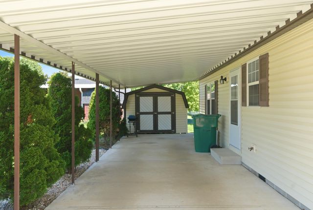 306 Village Court 306 Village Court, Fairborn, OH 45324