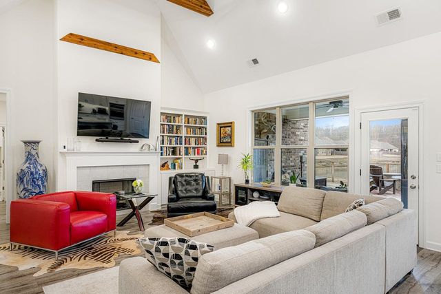 661 WOODLAND FOX LN, Unincorporated, TN 38018