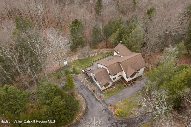 51 Barnum Road, Windham, NY 12496