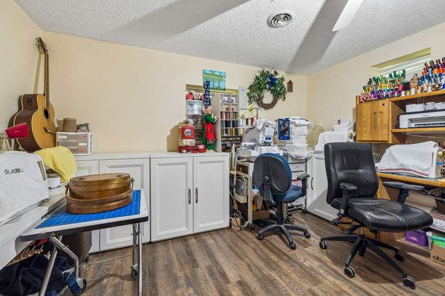 180 Lock Seven Ln, Carthage, TN 37030