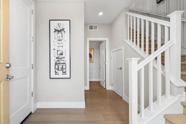 2913 Noyce Place 217, Santa Clara, CA 95051