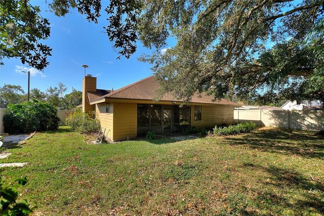 222 OKALOOSA DRIVE, Winter Haven, FL 33884