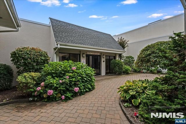 110 Coccio Drive 110, West Orange, NJ 07052