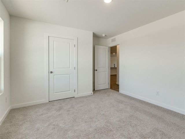 2051 Brush Creek Way, Newcastle, OK 73065