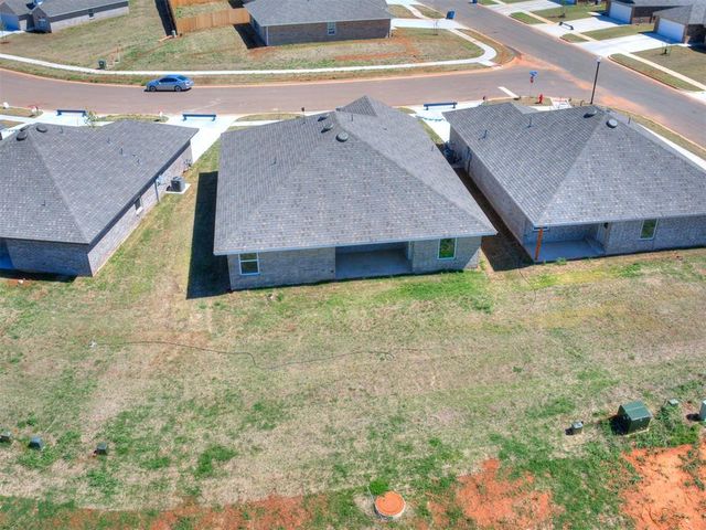 2051 Brush Creek Way, Newcastle, OK 73065