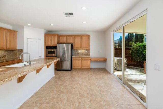 32619 Cottonwood Road, Winchester, CA 92596