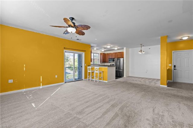 5329 Warminster Dr Unit 202, Virginia Beach, VA 23455