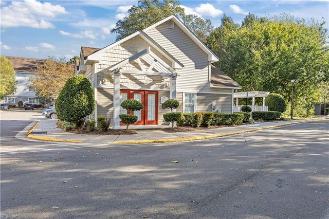 5329 Warminster Dr Unit 202, Virginia Beach, VA 23455