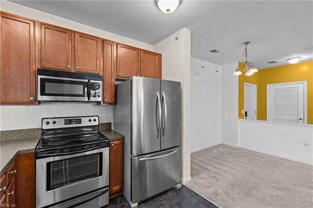 5329 Warminster Dr Unit 202, Virginia Beach, VA 23455