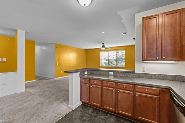 5329 Warminster Dr Unit 202, Virginia Beach, VA 23455