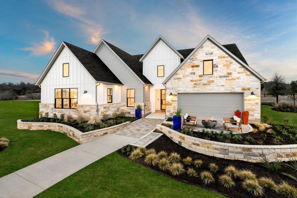 112 Bent Twig ST, Liberty Hill, TX 78642