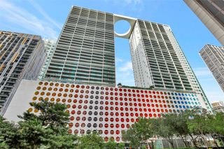 55 SE 6th St 3802, Miami, FL 33131