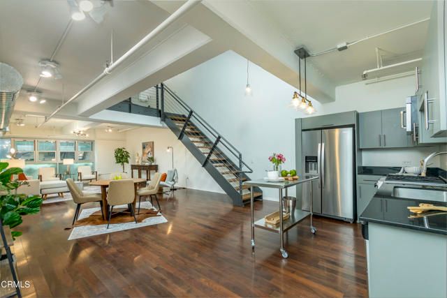 510 S Hewitt Street 106, Los Angeles, CA 90013