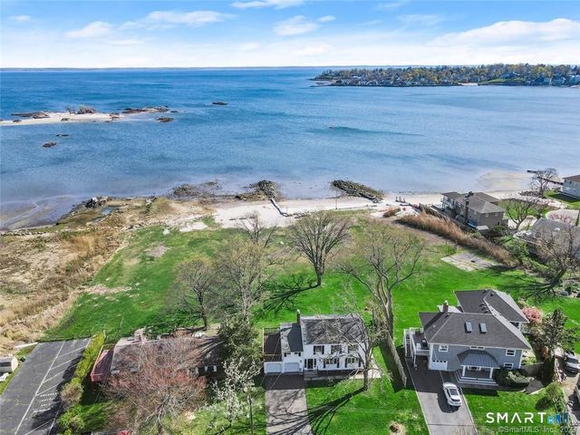 89 Kenilworth Drive West, Stamford, CT 06902