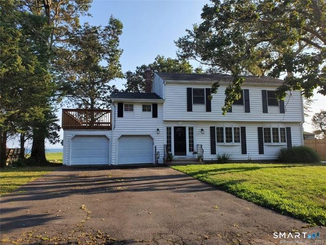 89 Kenilworth Drive West, Stamford, CT 06902